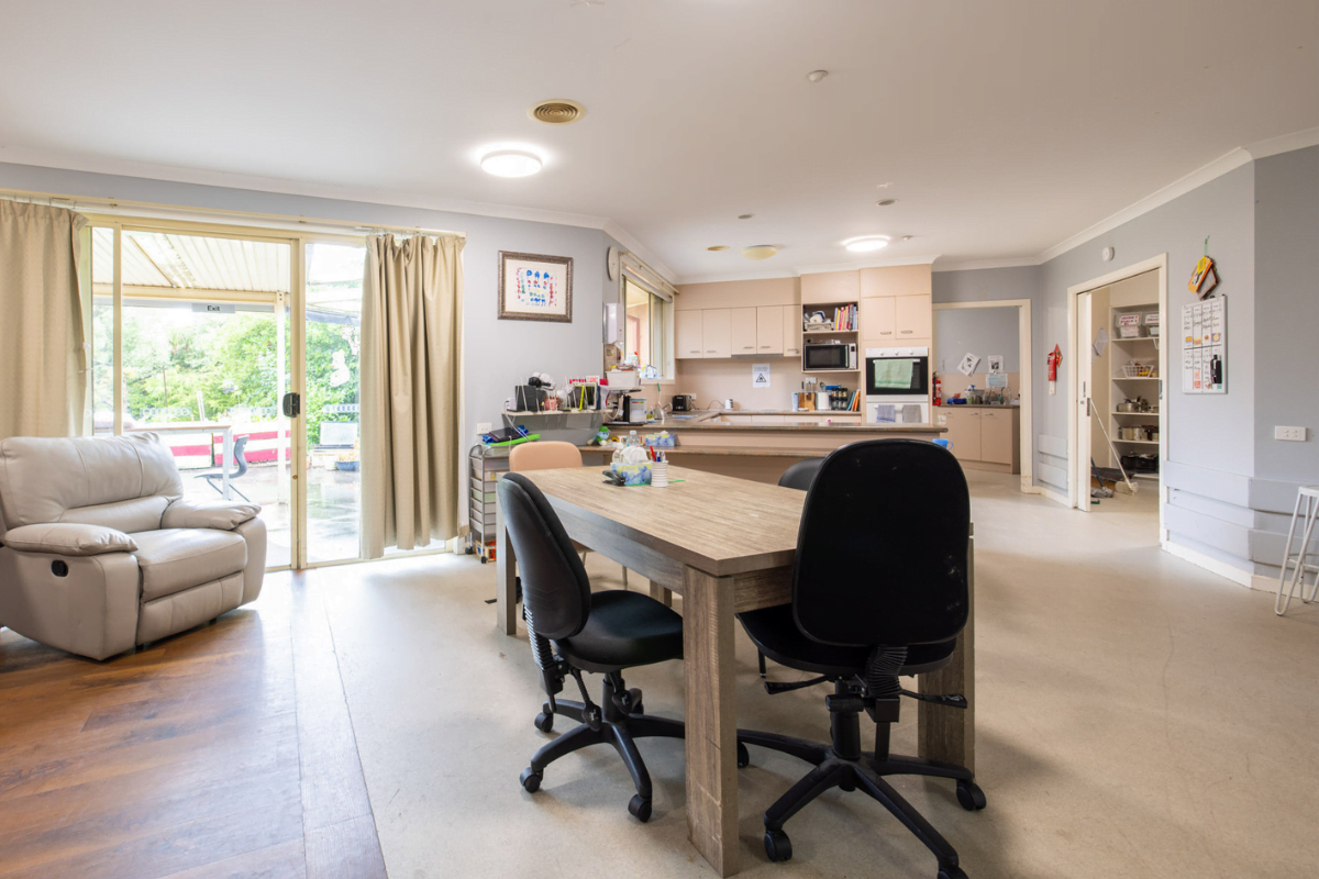 SDA: Sebastopol, VIC — Home image 6