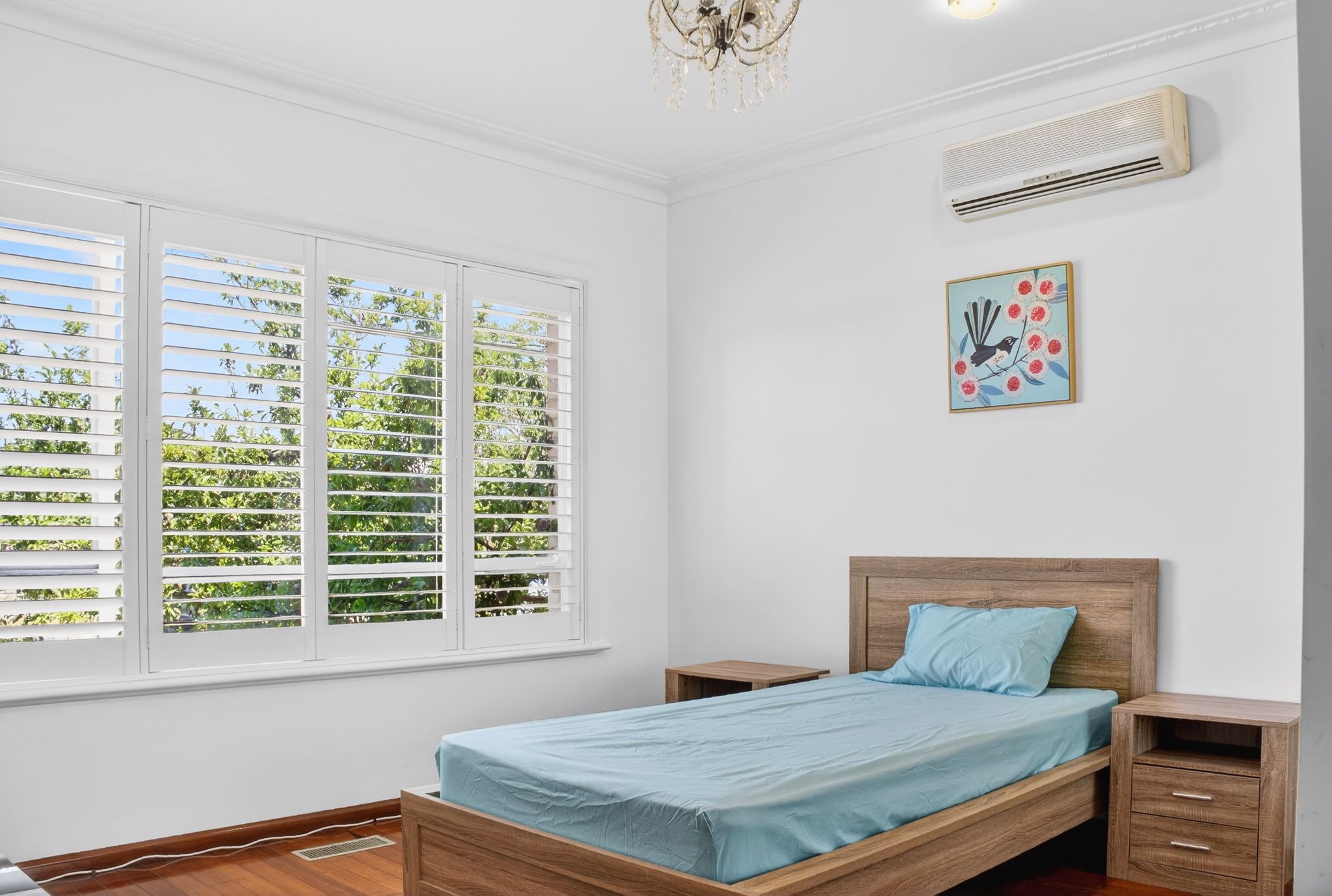 Accessible SIL near Ardeer station and CCU Albanvale with Self-contained Unit — Home image 2