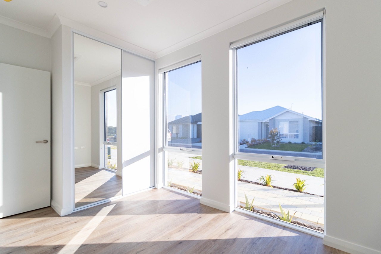 A Coastal Retreat - 2 Bedroom SDA Home in Mindarie — Home image 6