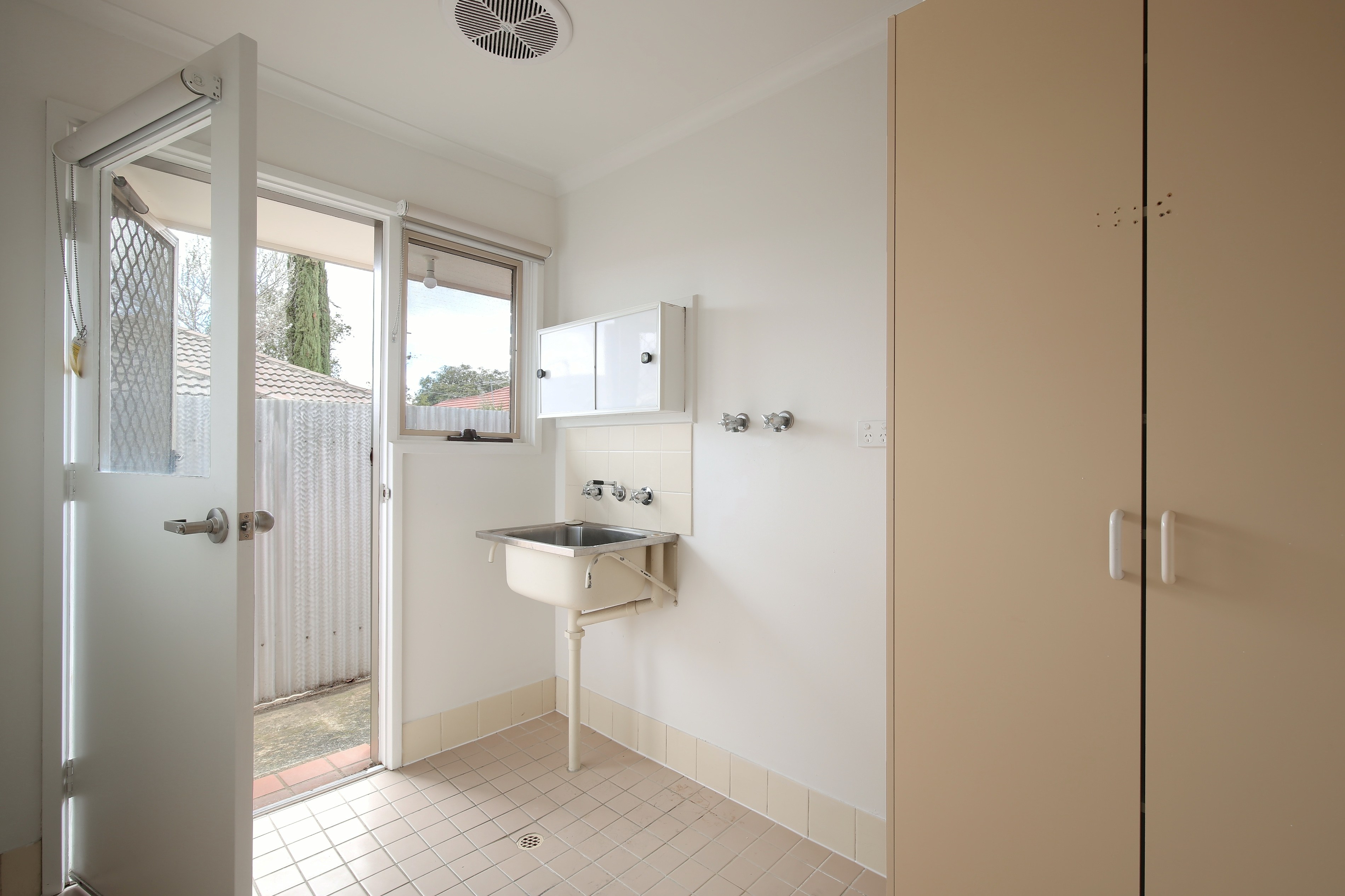Charming 3 Bedroom SDA Share Property — Home image 17