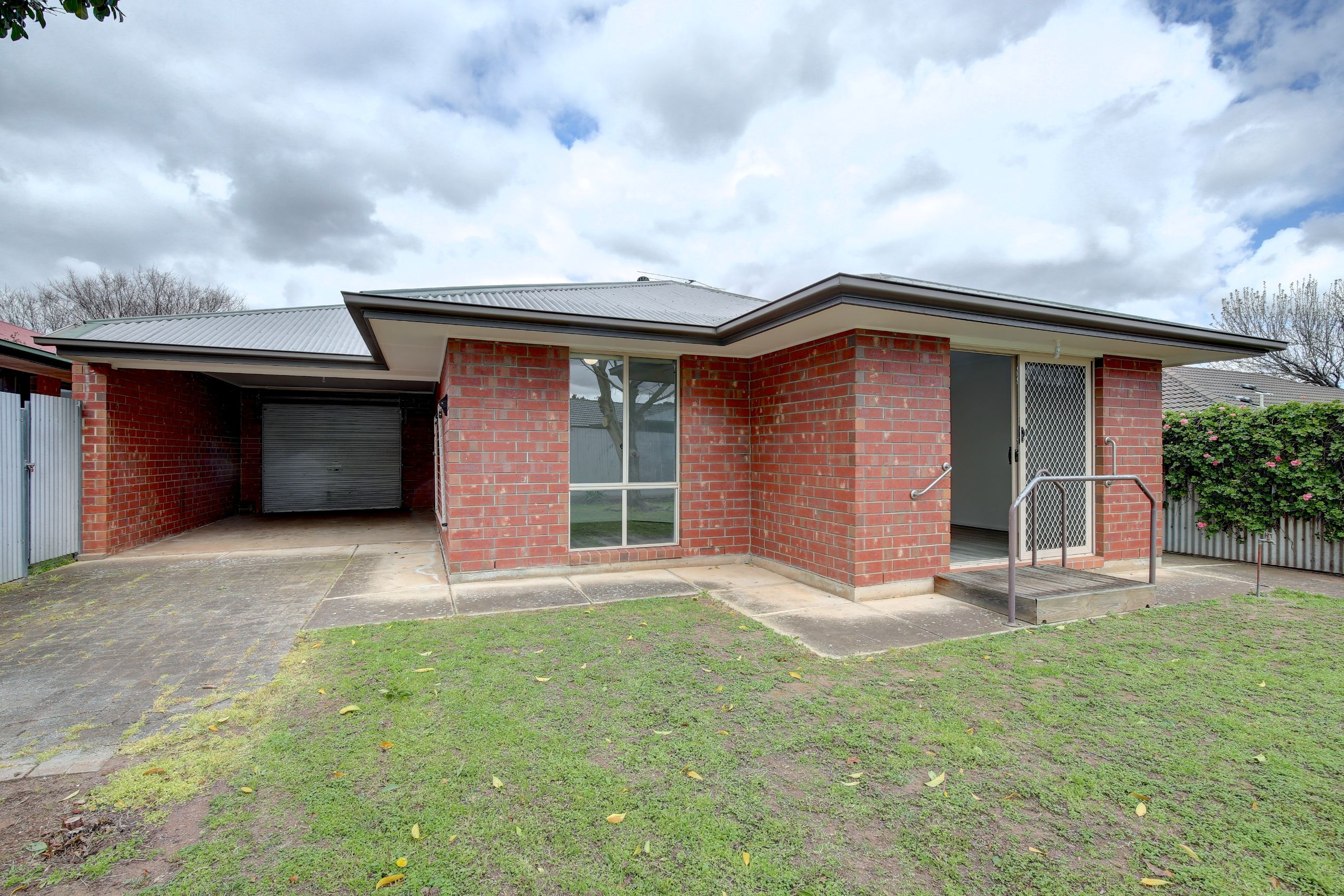 Charming 3 Bedroom SDA Share Property — Home image 23