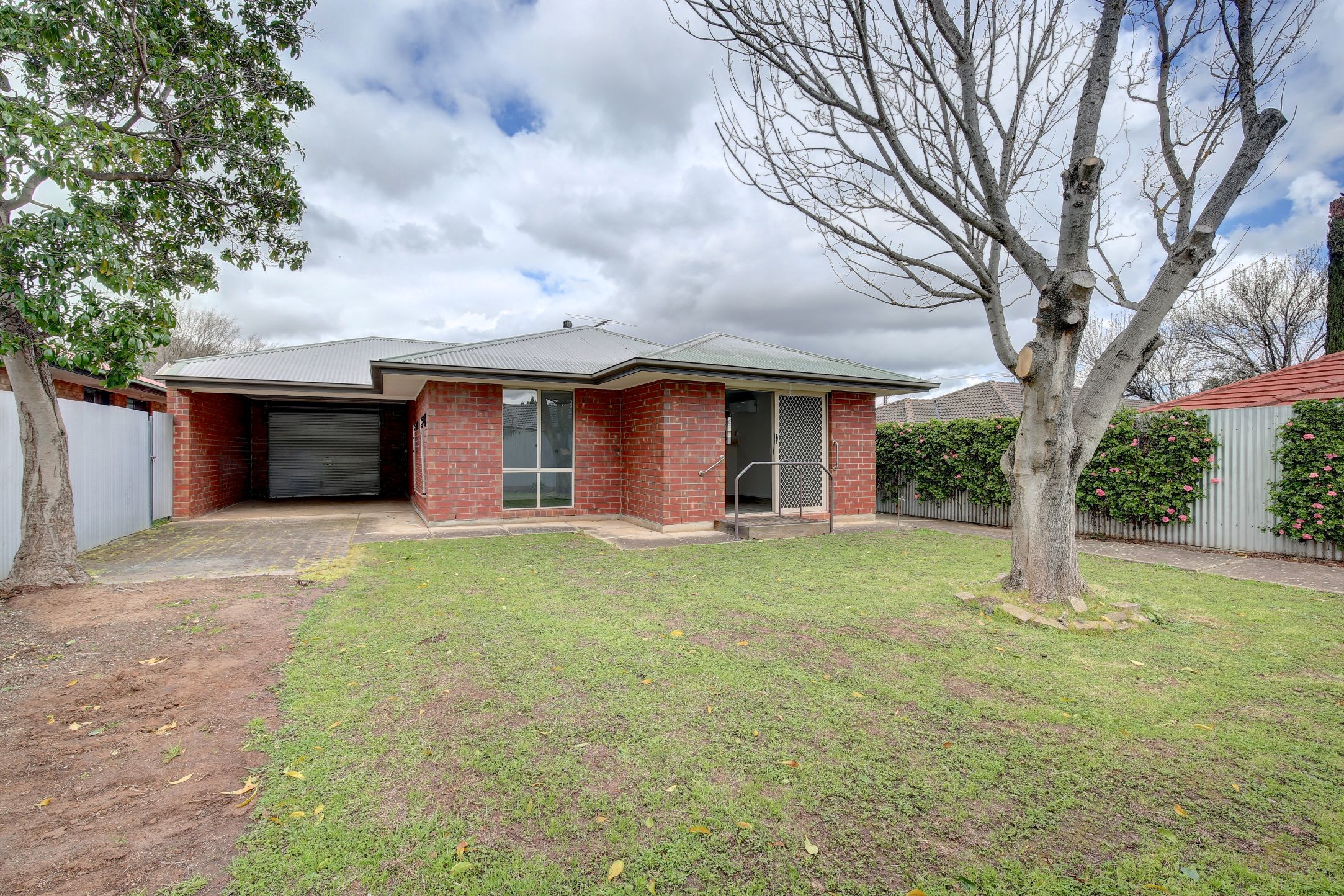 Charming 3 Bedroom SDA Share Property — Home image 24