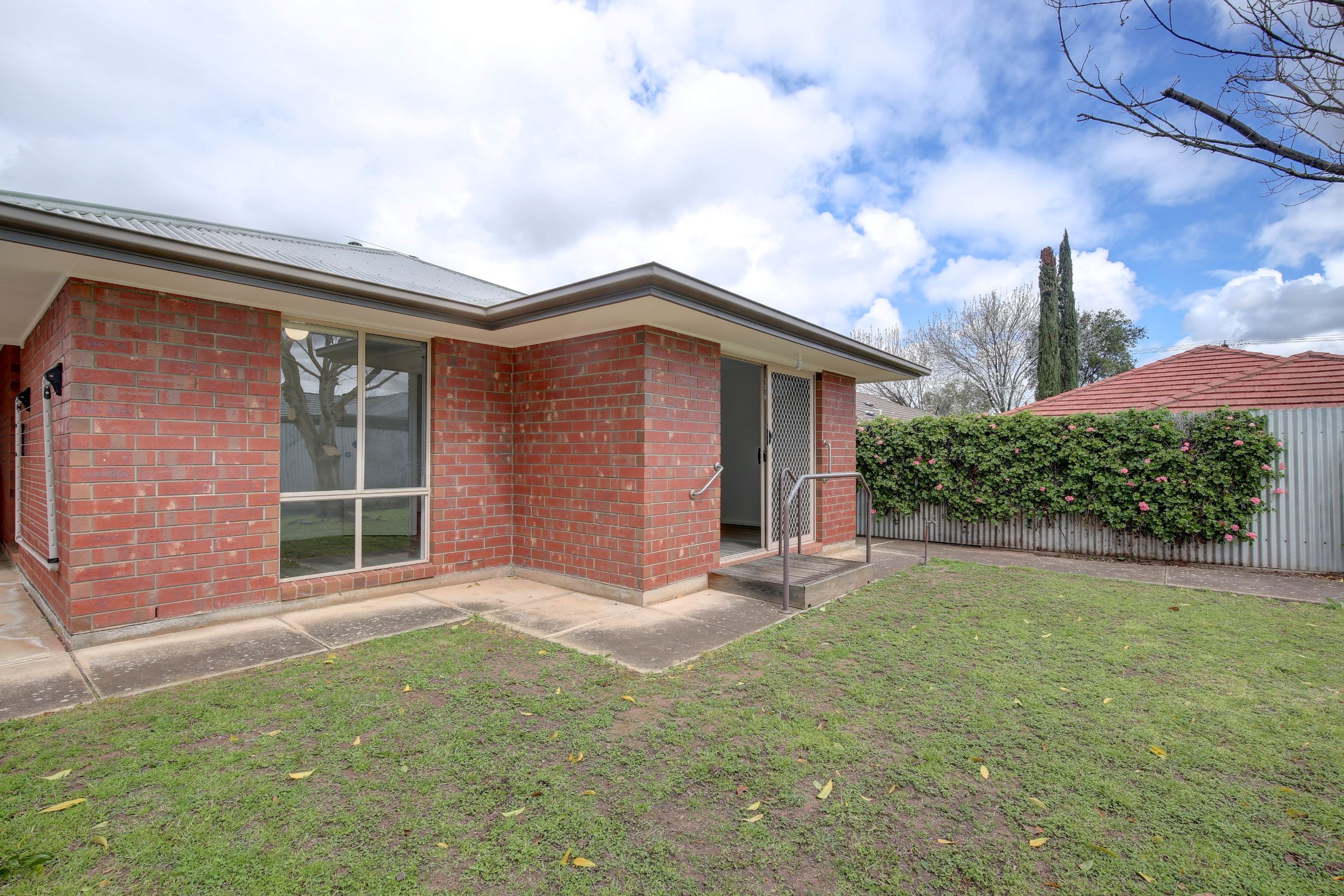 Charming 3 Bedroom SDA Share Property — Home image 25