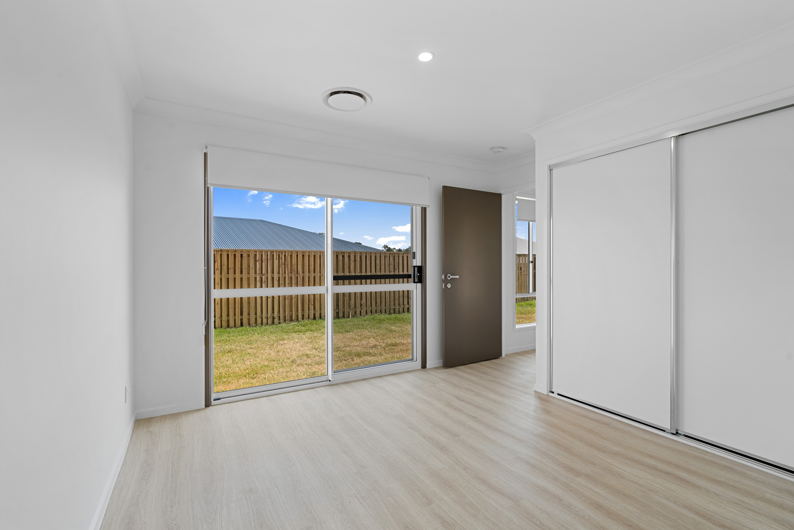 Fernvale, Ipswich Qld - IMPROVED LIVEABILITY HOUSE — Home image 6