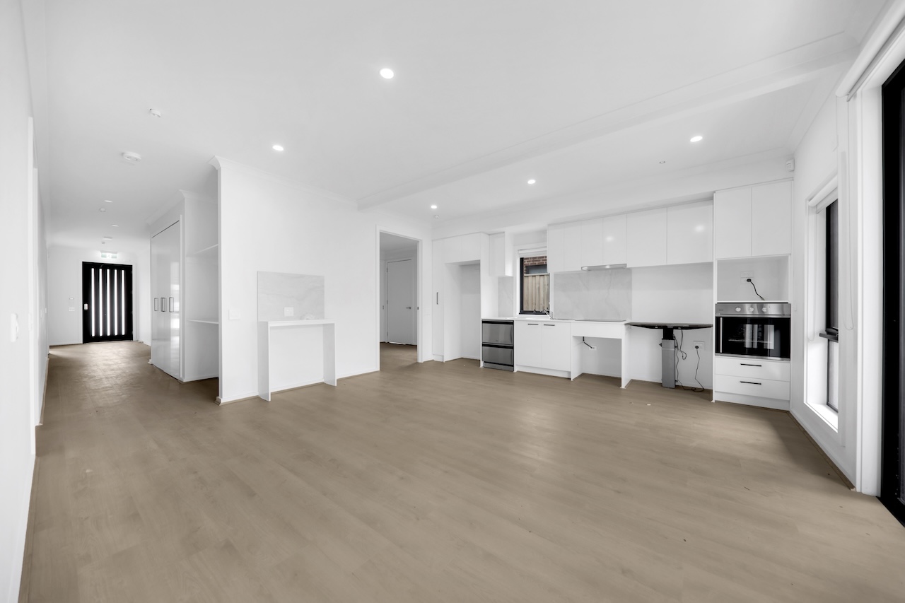 Exceptional HPS Home for Two Residents in Clyde! — Home image 2