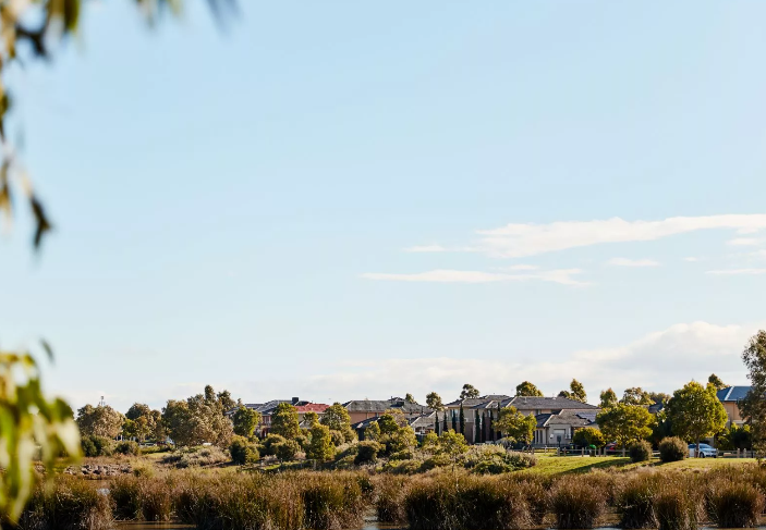 Tarneit: 3 Bed + OOA Home Coming Soon! — Home image 3