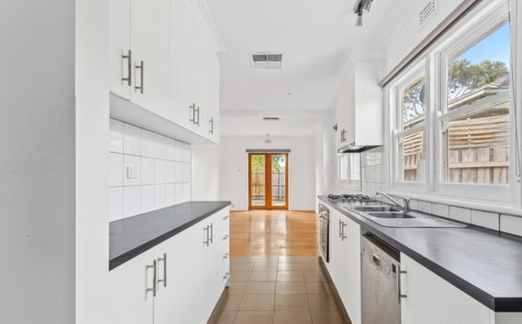 Fully Furnished SIL House to Share — Home image 6