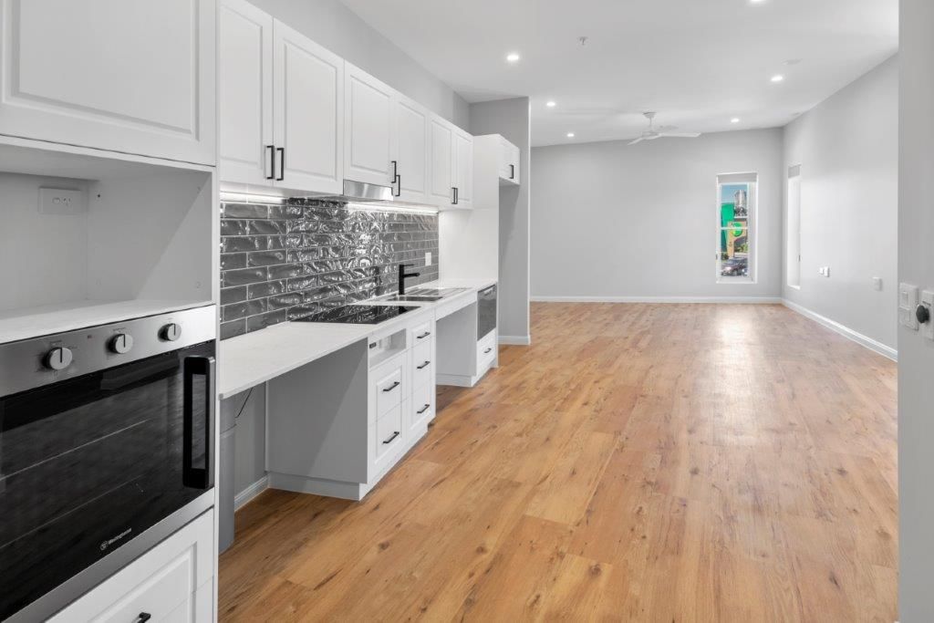 Beautiful two-bedroom, single resident HPS apartment on the Gold Coast - Don't miss out! — Home image 22