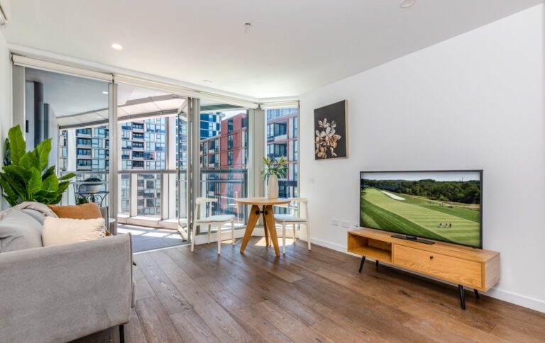 Moonee Ponds (Everage St) — Home image 2