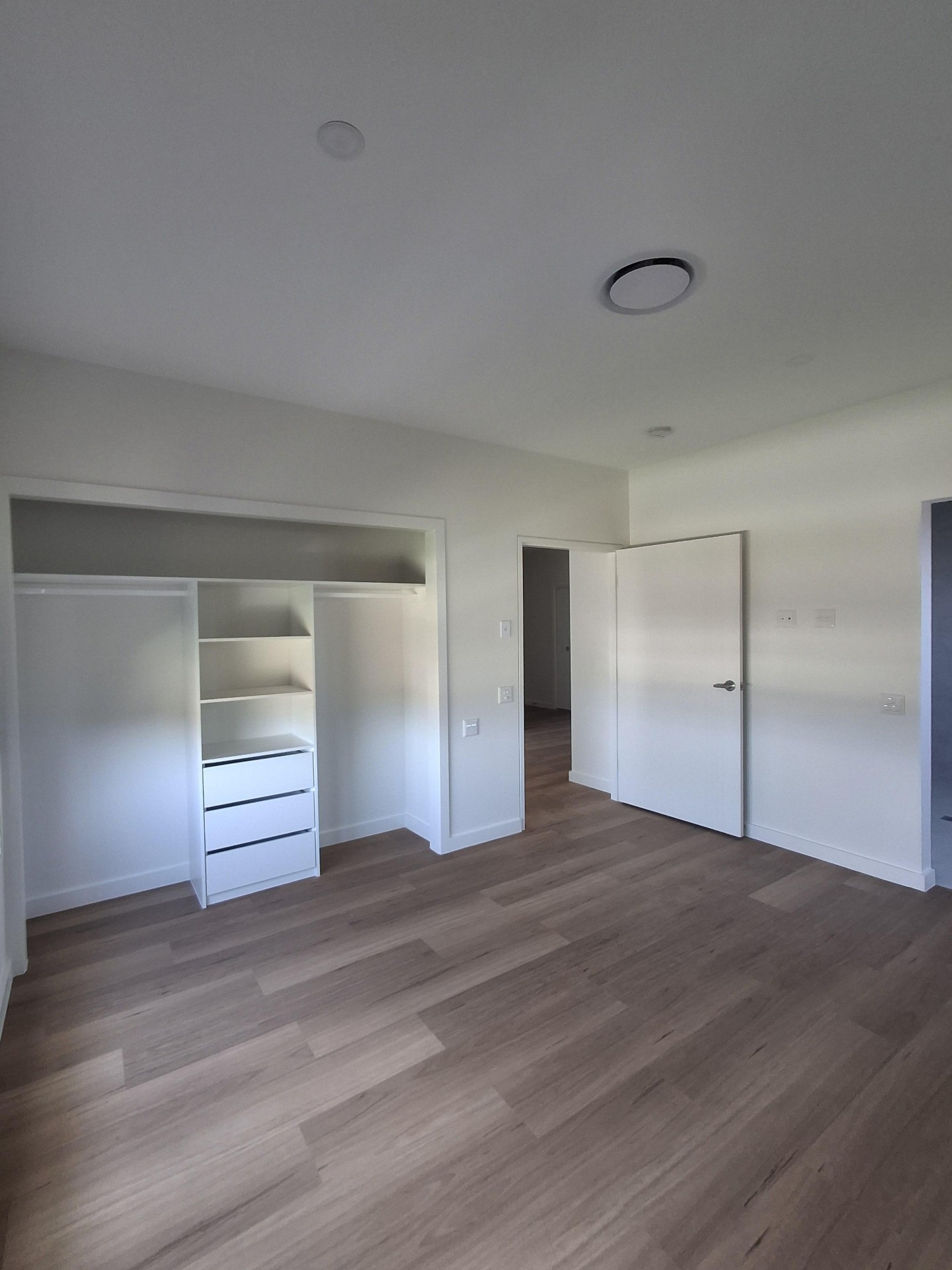 BRAND NEW – HORSLEY Move-in Dec 2025 — Home image 5
