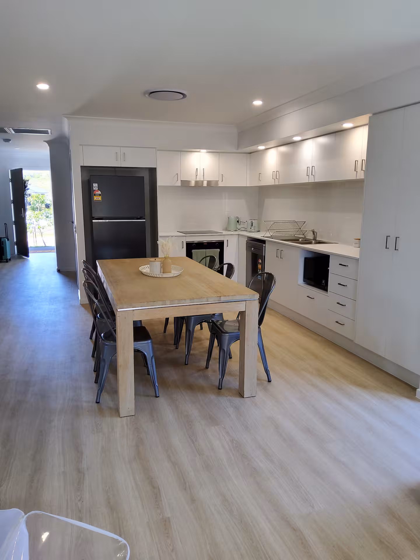 COTSWOLD HILLS, TOOWOOMBA QLD – IMPROVED LIVEABILITY HOUSE — Home image 4