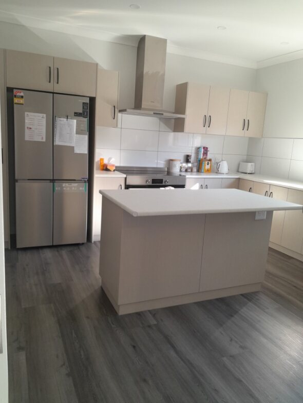 Architecturally designed – Beautiful newly built home (Loxton - Kurrajong) — Home image 4