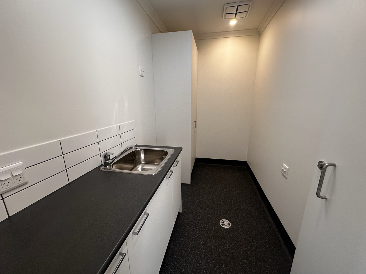 New 1 Resident Villa - SDA Robust / Improved Livability — Home image 9