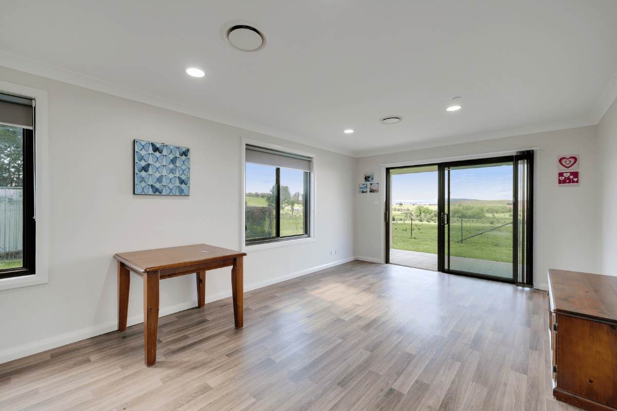 Experience serenity in rural living with this one bedroom unit in Goulburn — Home image 3