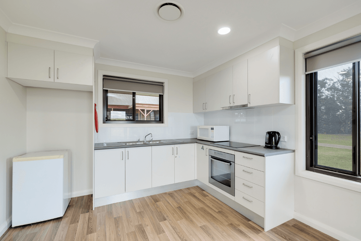Experience serenity in rural living with this one bedroom unit in Goulburn — Home image 5