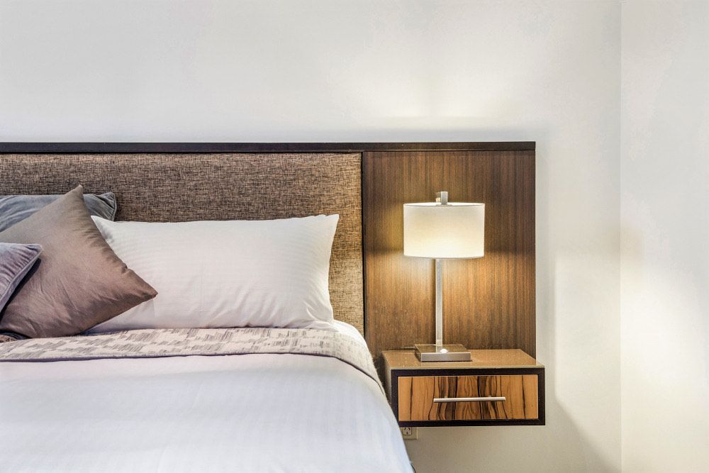 Quay West Apartment in Southbank with Pool and Gym — Home image 3