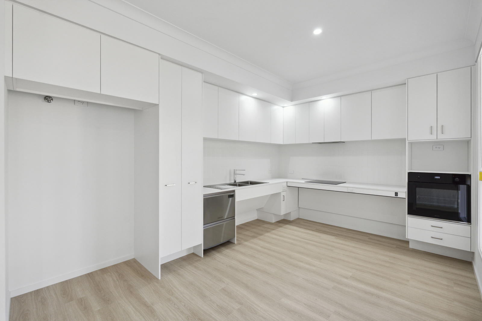 BRAND NEW- 3 Bedroom HPS Property at Redland Bay — Home image 9
