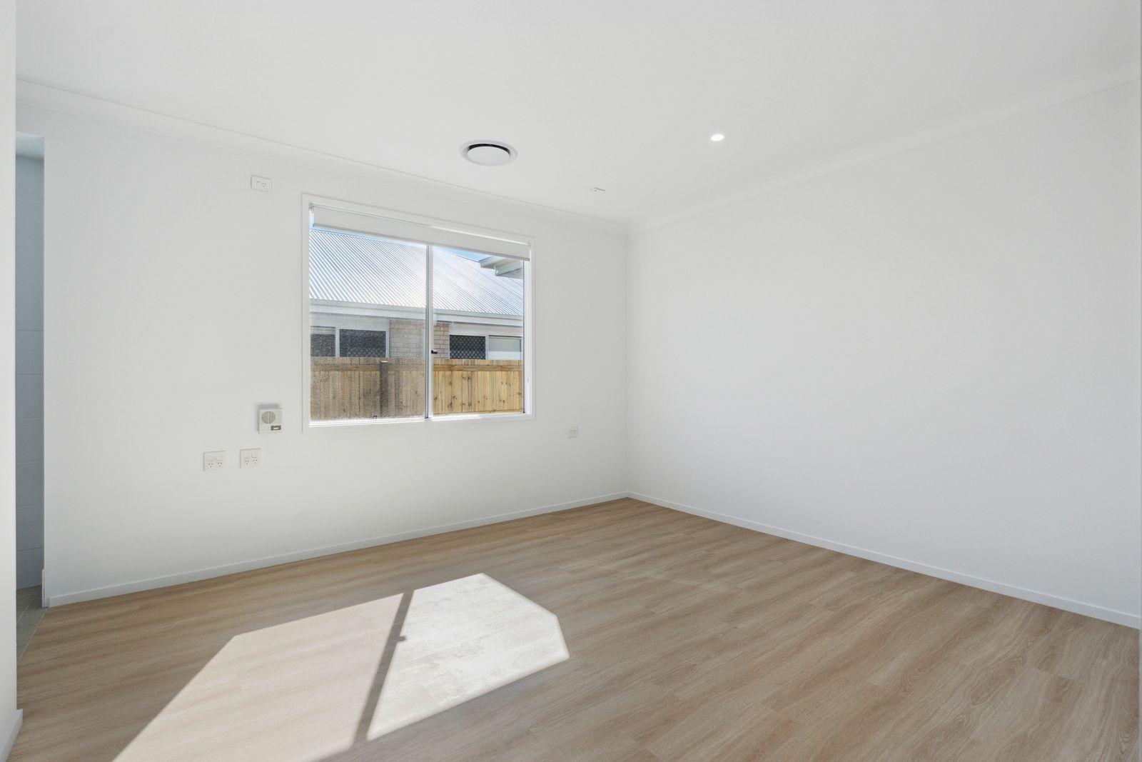 BRAND NEW- 3 Bedroom HPS Property at Redland Bay — Home image 8
