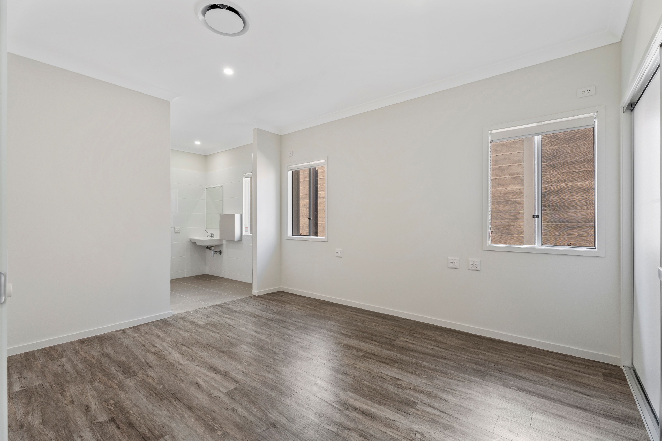 HOPE ISLAND, GOLD COAST QLD – HIGH PHYSICAL SUPPORT HOUSE | CO-TENANT OPPORTUNITY — Home image 5