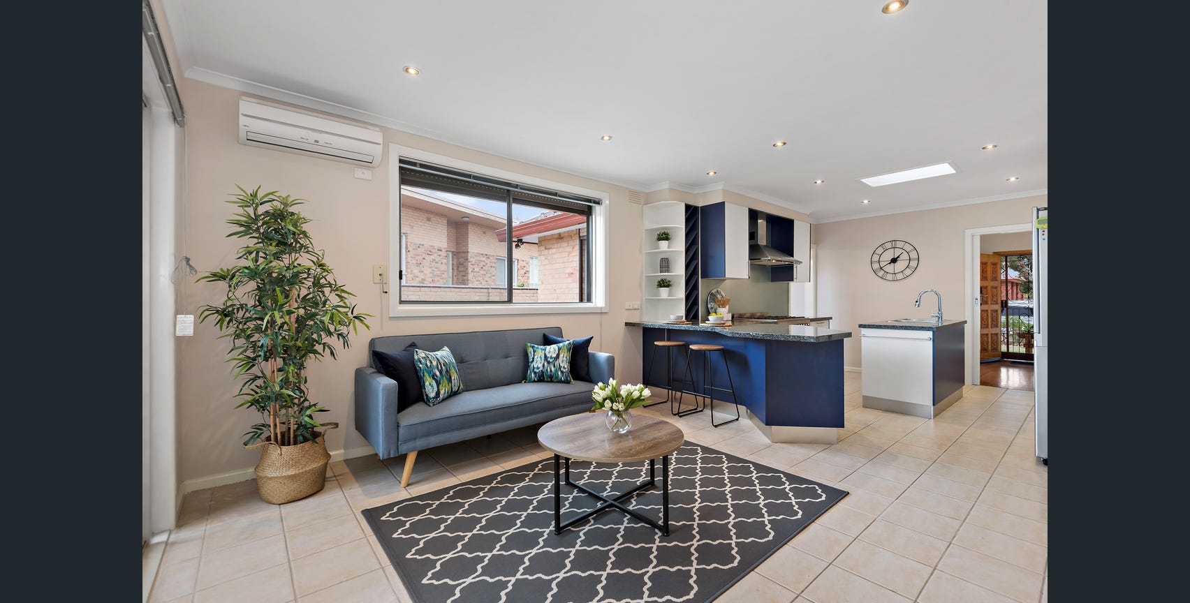 Spacious 5-Bedroom SIL Home in Quiet Oakleigh Court — Home image 5