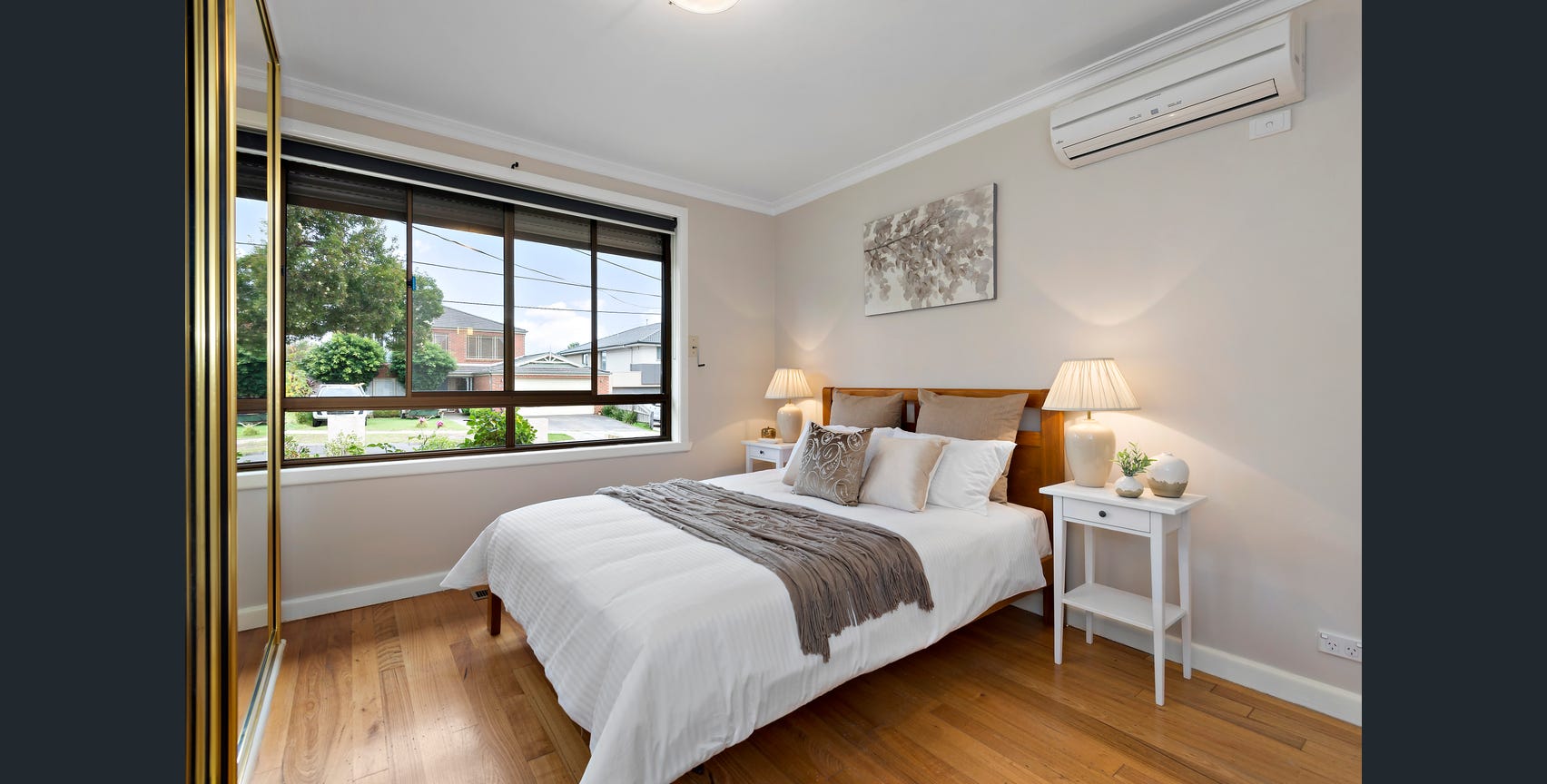 Spacious 5-Bedroom SIL Home in Quiet Oakleigh Court — Home image 7
