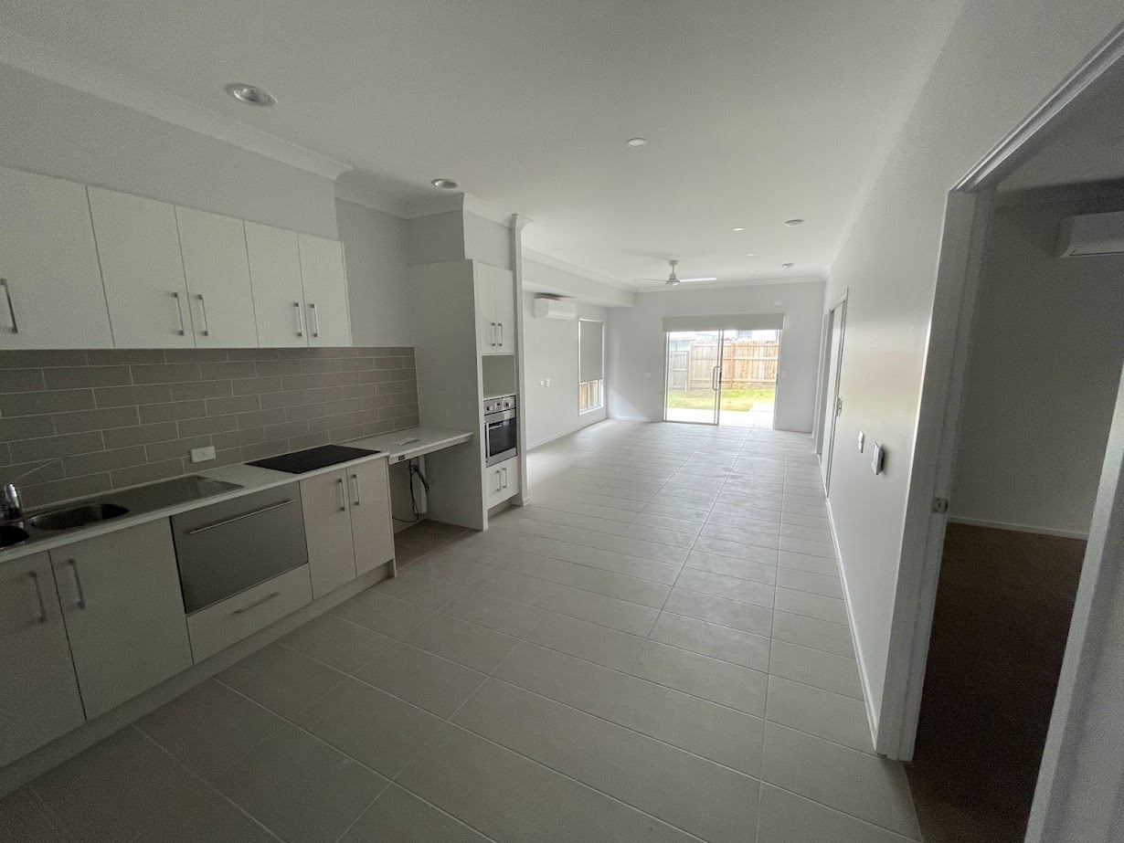 HPS House In Park Ridge - One Vacancy Available — Home image 3