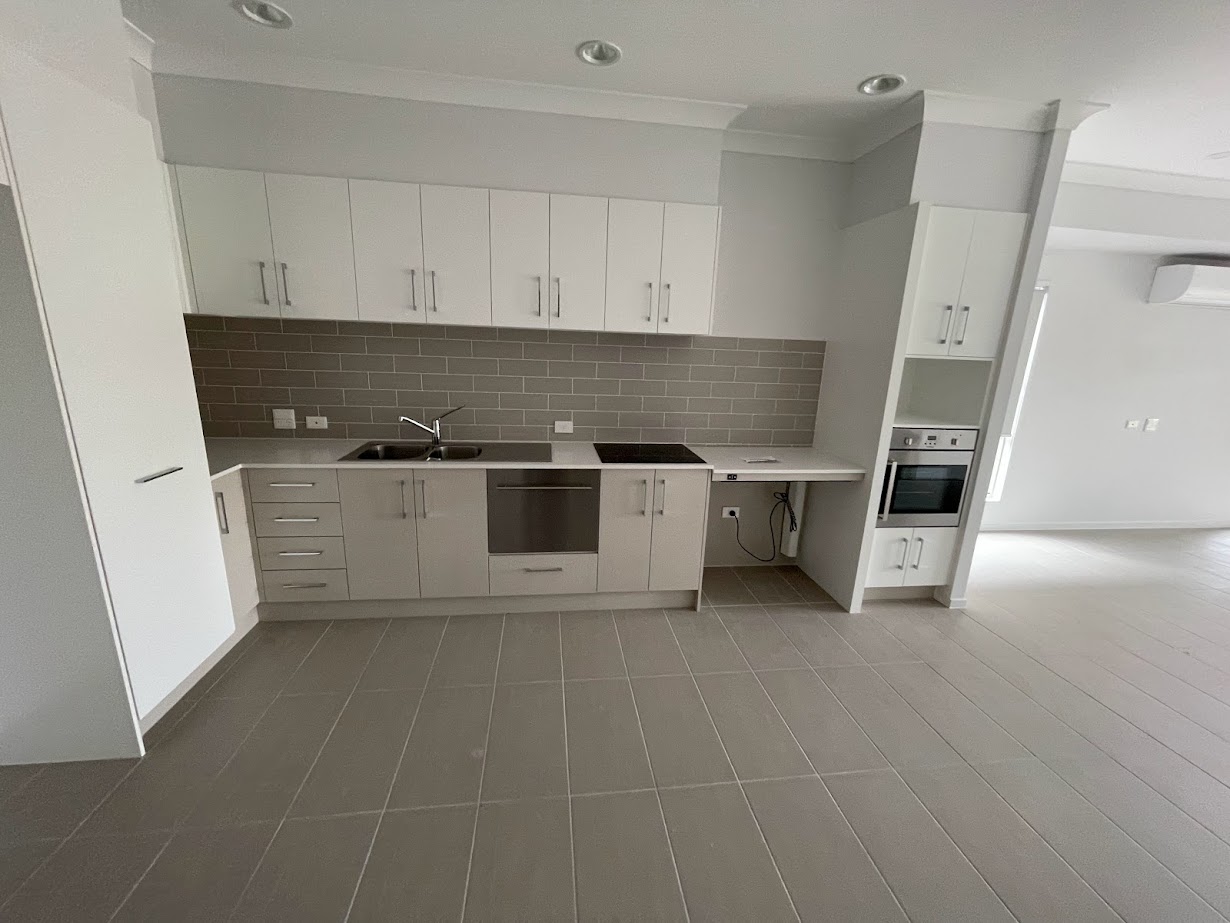 HPS House In Park Ridge - One Vacancy Available — Home image 5