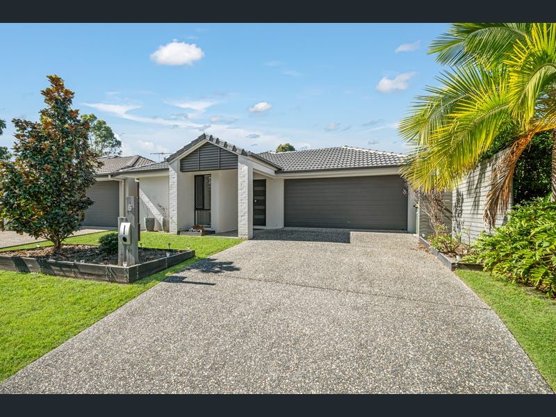 North Lakes - Free WiFi - Female only SIL — Home image 3
