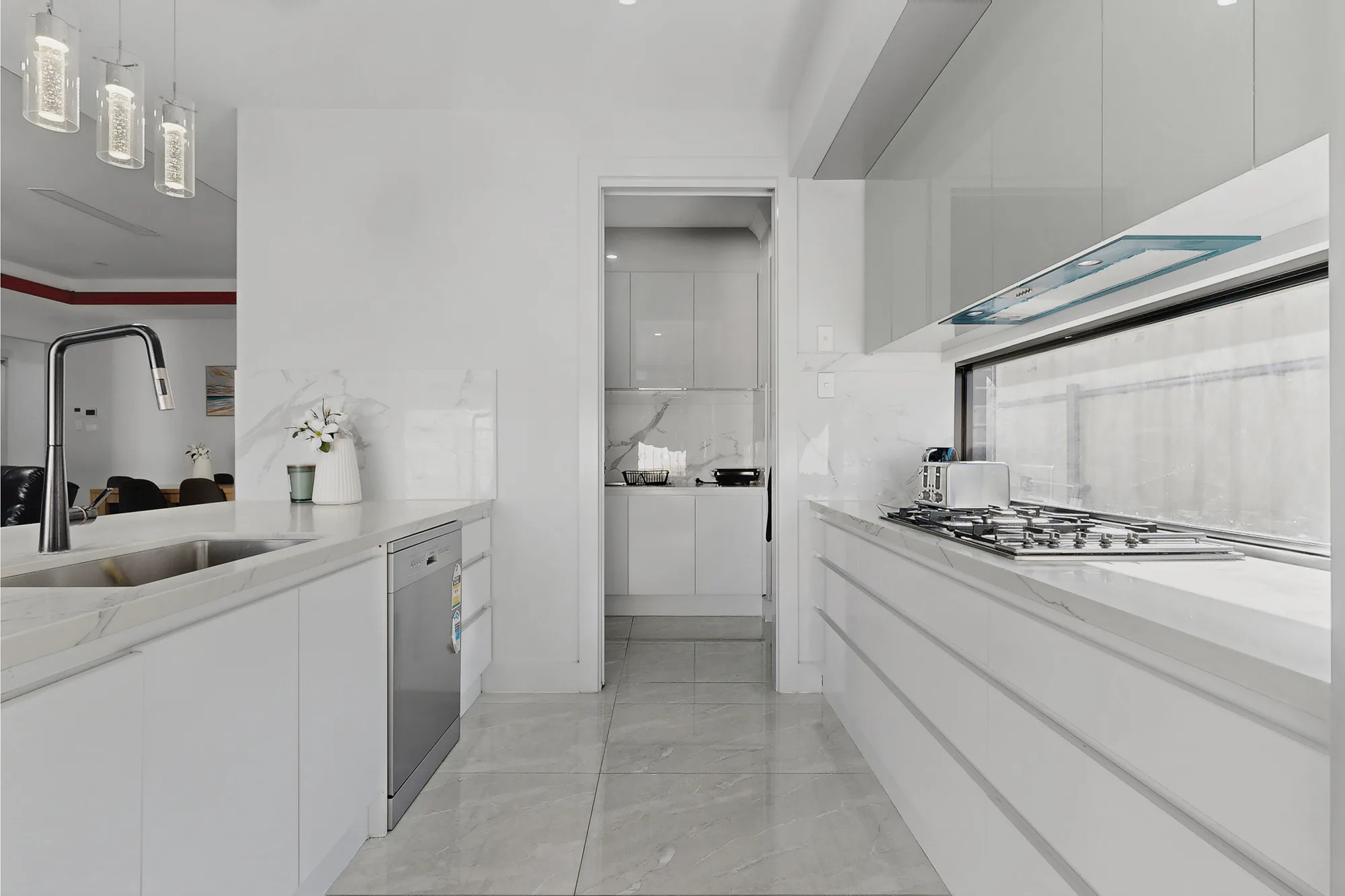 Coastal Convenience in Seaton SIL Home — Home image 5