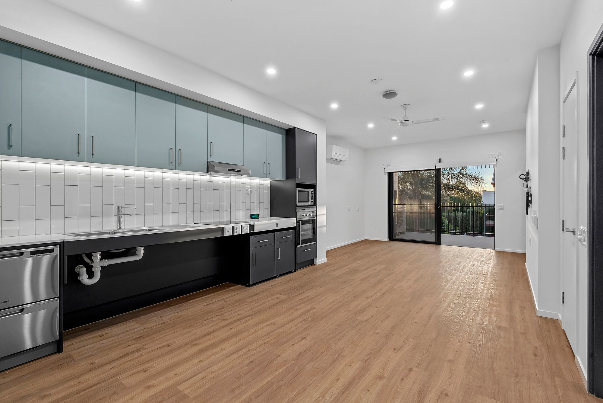 Beautiful HPS Homes in the heart of Balmoral! — Home image 4