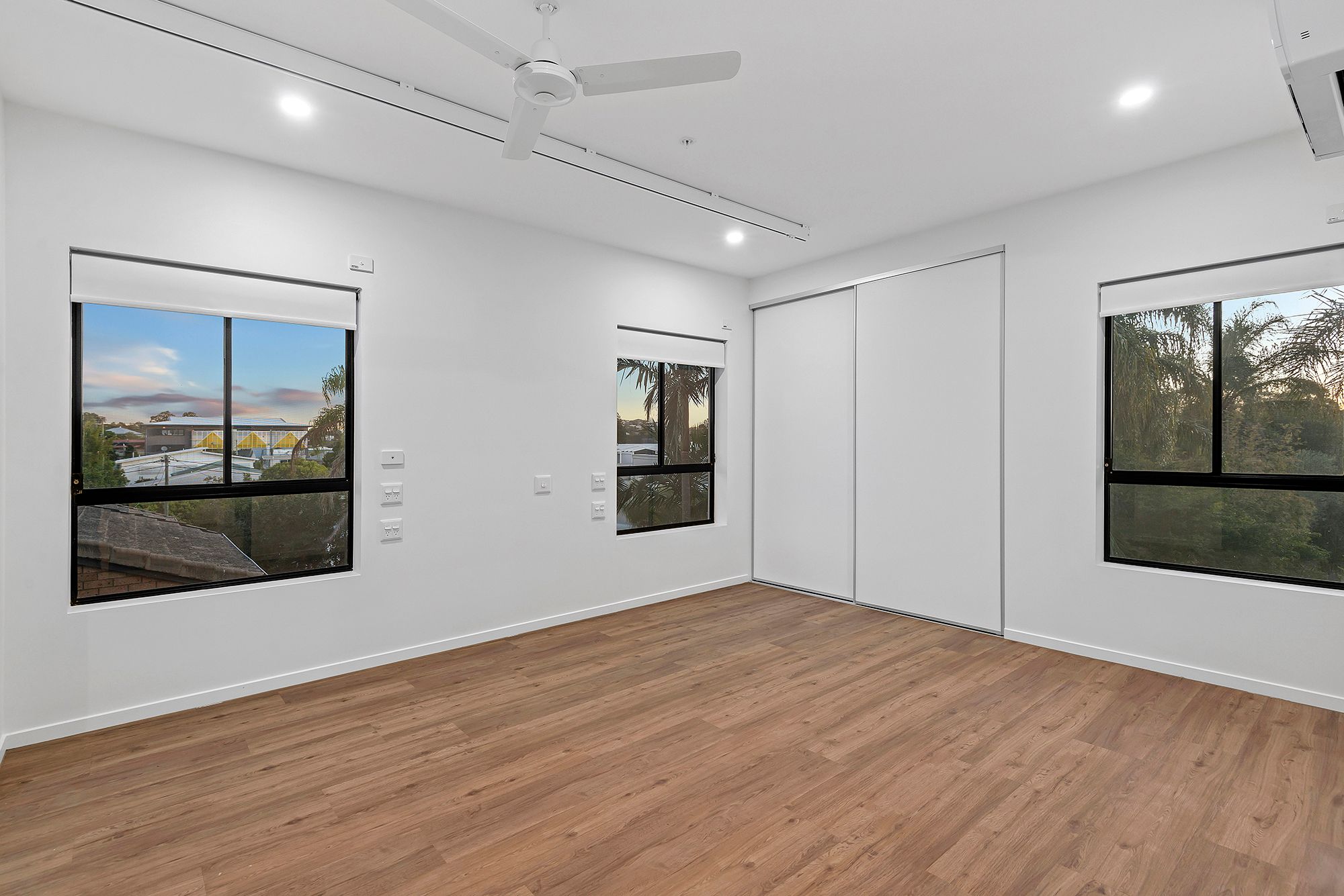 Beautiful HPS Homes in the heart of Balmoral! — Home image 8