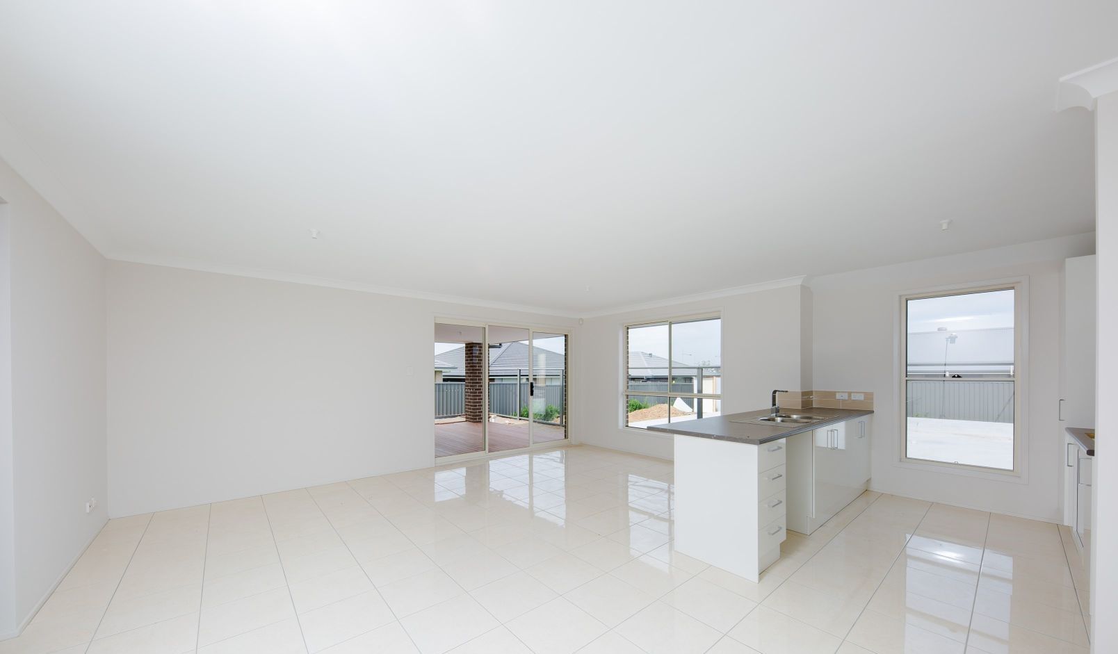 State of the Art and Modern Lifestyle, spacious, four-bedroom group homes in Oran Park NSW 2570 — Home image 3