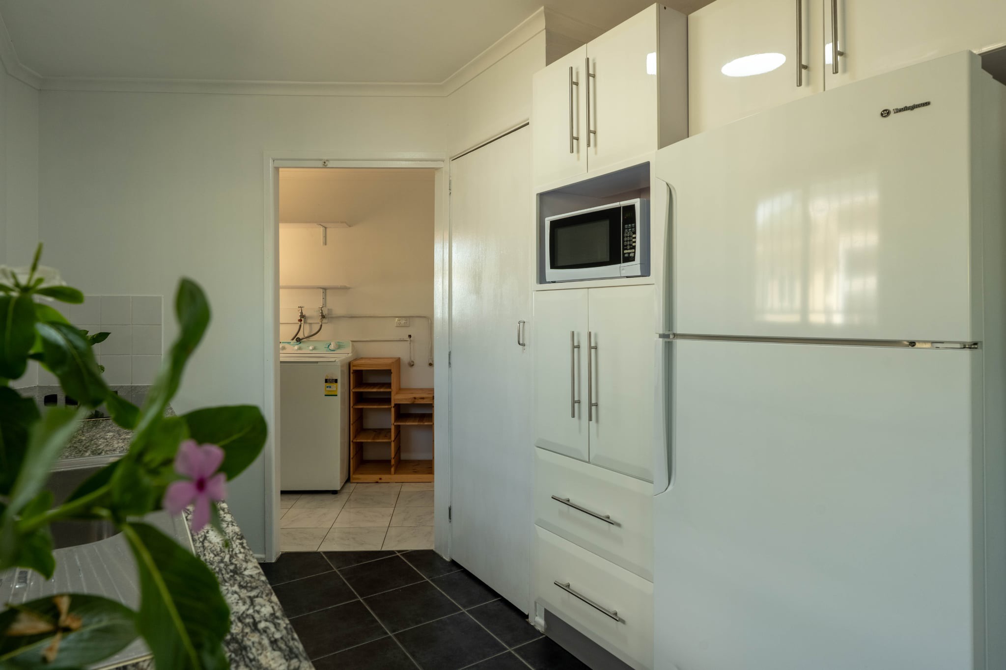 Ind Living House Sunnybank-Immediate move in-Netflix/ bills included — Home image 3