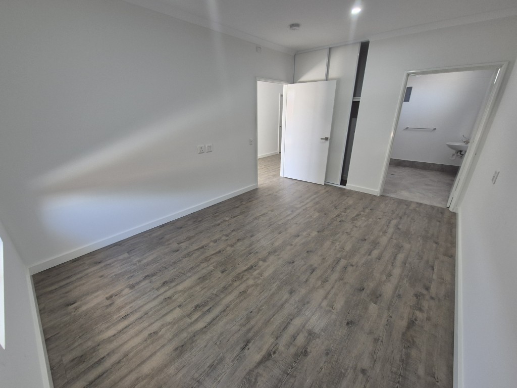 Experience True Independence: HPS 3 Resident Home in Brookdale Available NOW — Home image 3