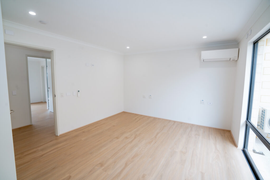 Spacious & Modern 3 Bed HPS Home in Hilbert — Home image 9