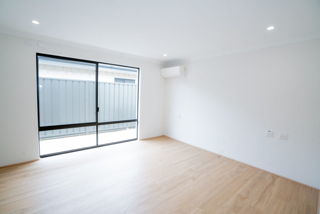 Spacious & Modern 3 Bed HPS Home in Hilbert — Home image 10
