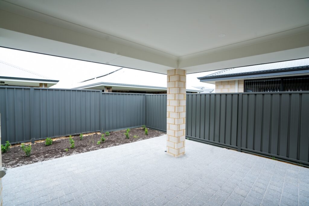 Spacious & Modern 3 Bed HPS Home in Hilbert — Home image 11