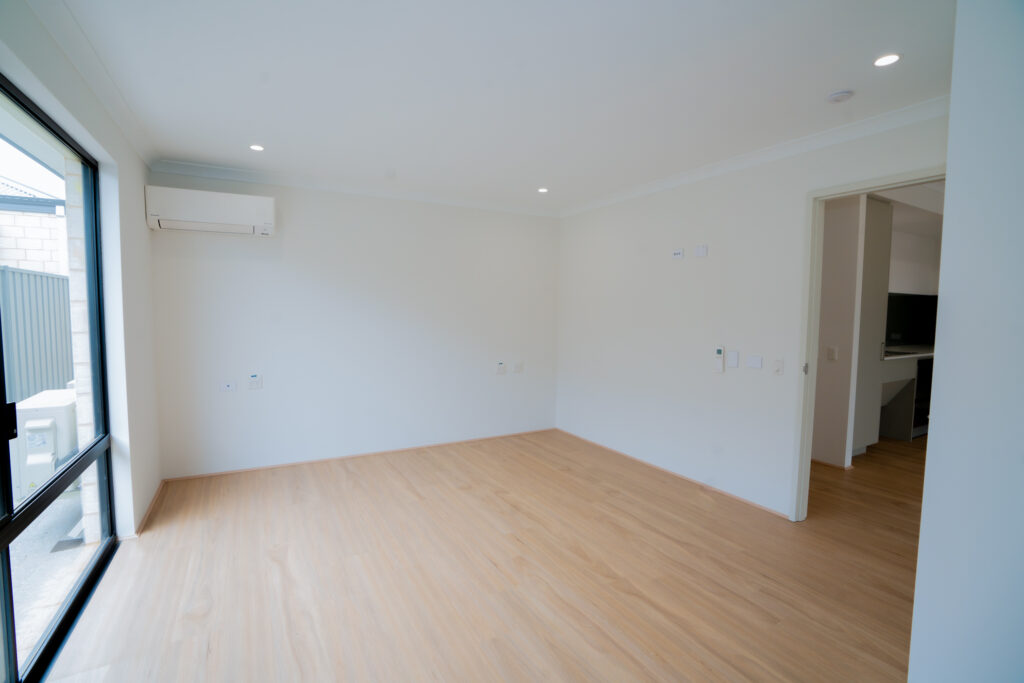 Spacious & Modern 3 Bed HPS Home in Hilbert — Home image 19