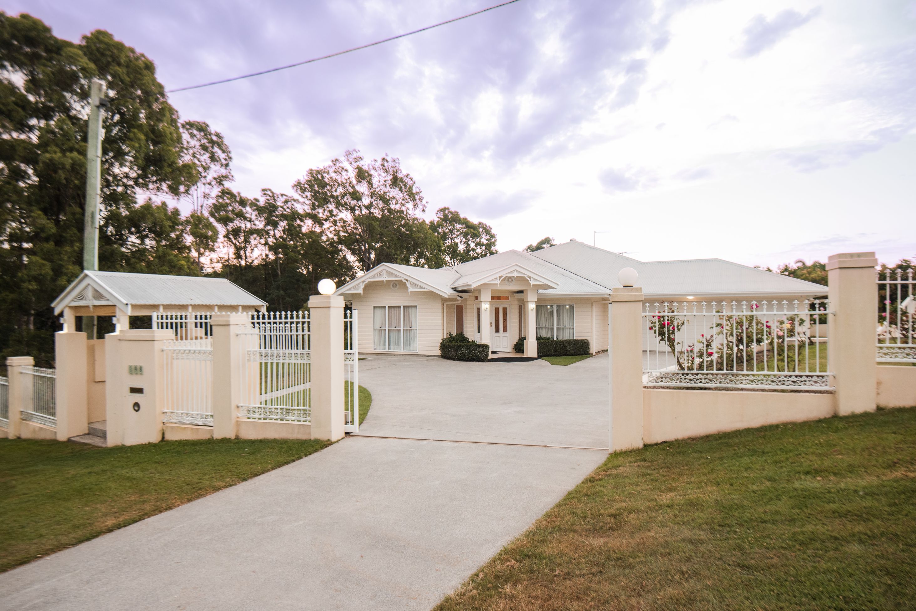 Luxury Short and Medium Term Accommodation — Home image 3