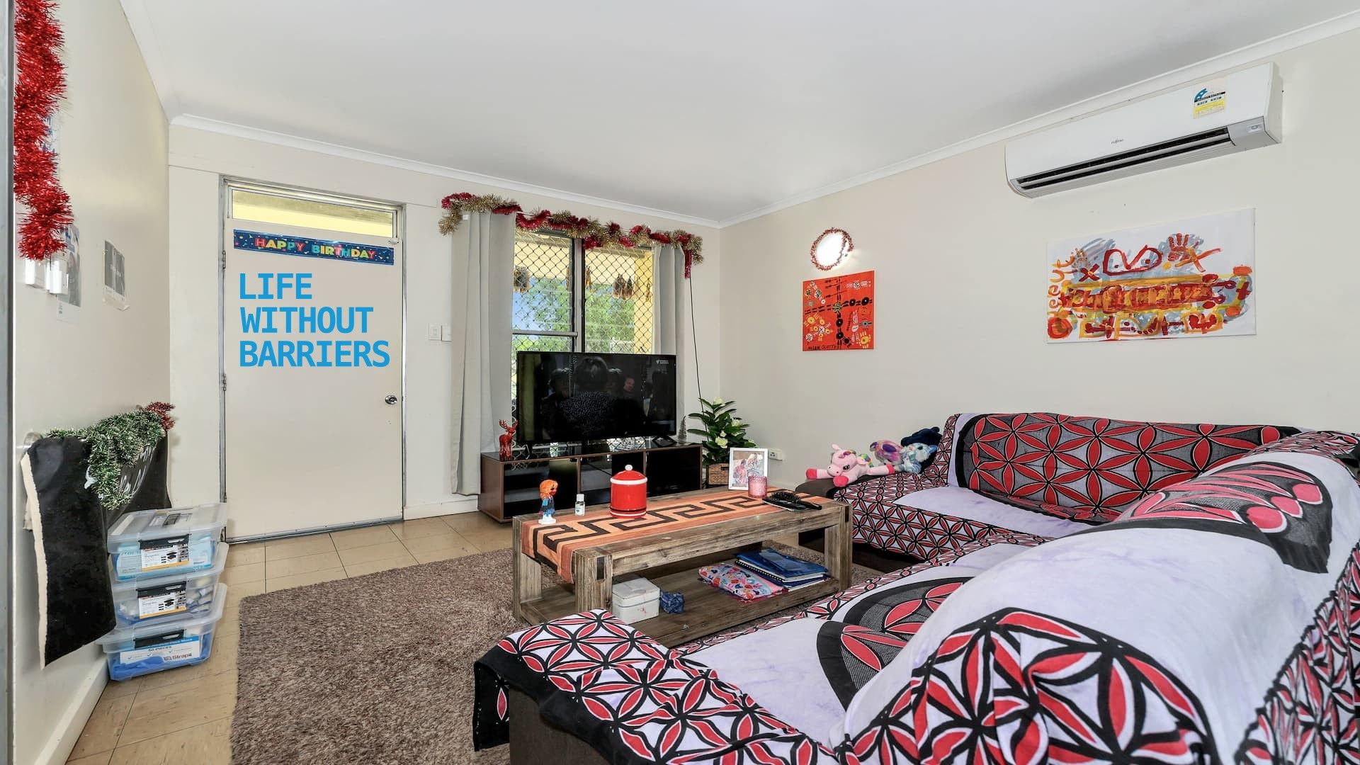 Comfortable, immaculate home on quiet block — Home image 10