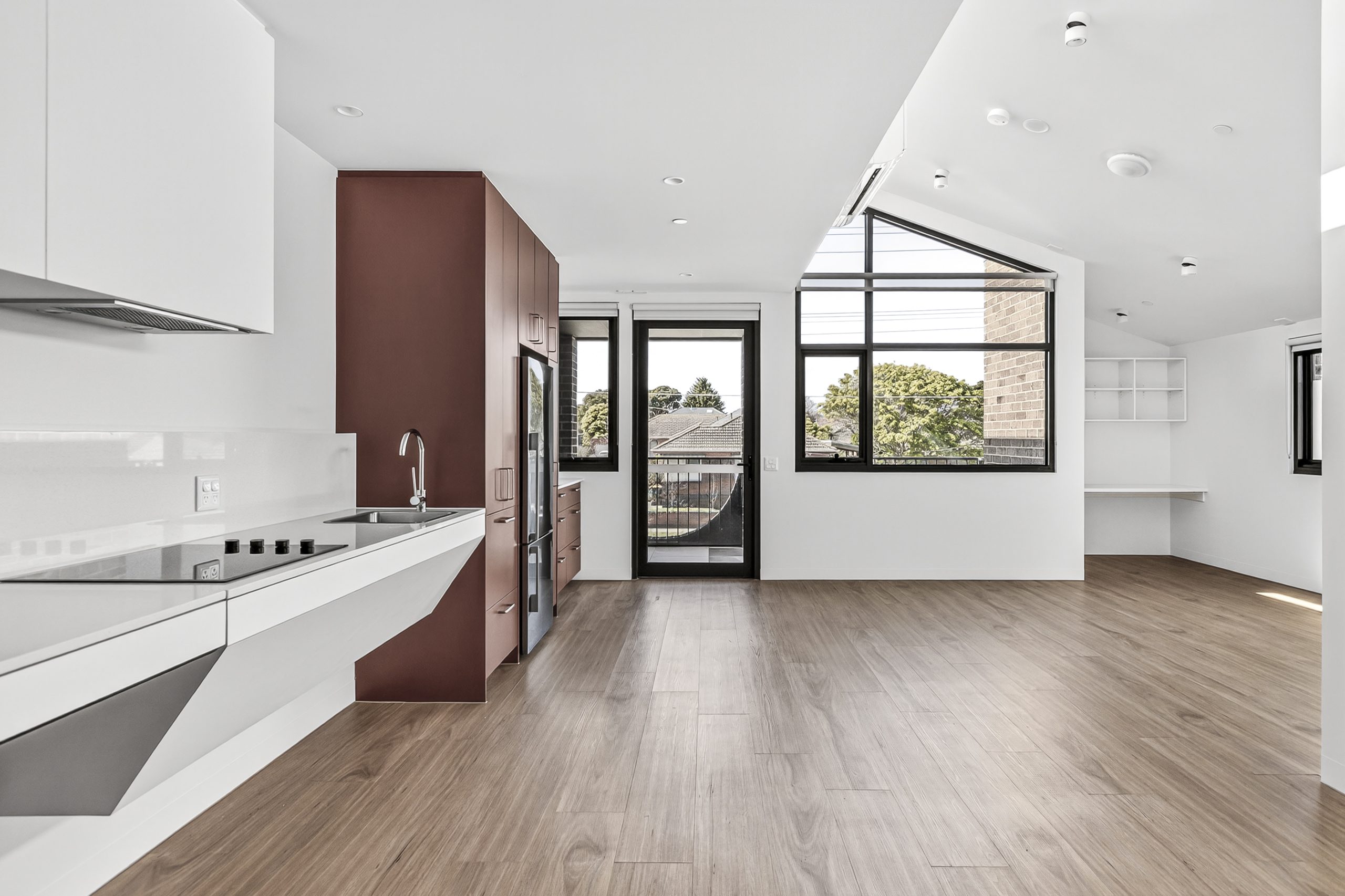 Petrie Street, Frankston — Home image 3