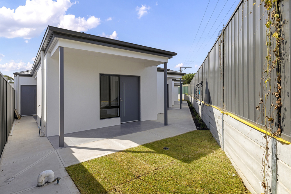  — Home image 15
