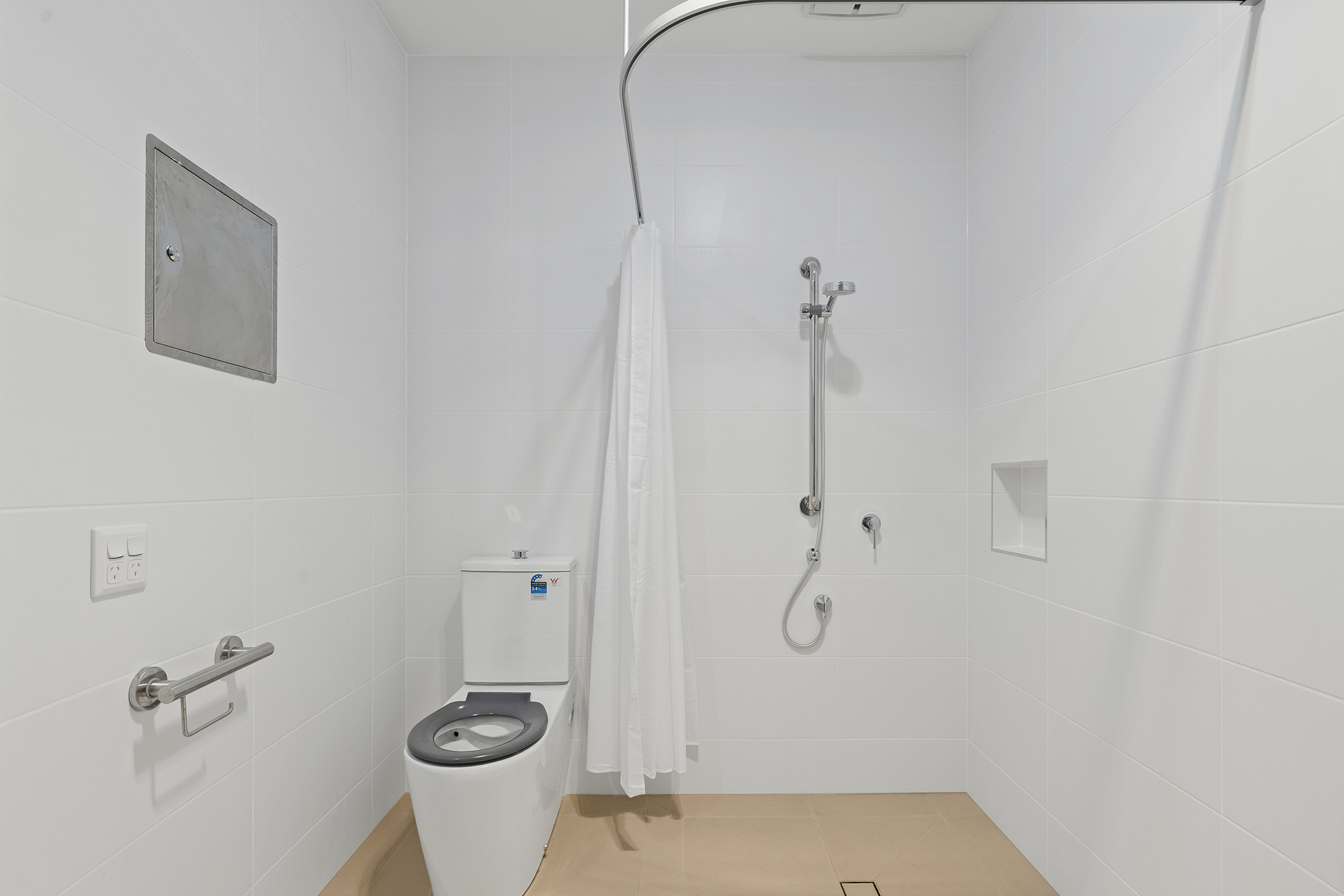 Connected City-Fringe Living in Northfield — Home image 7