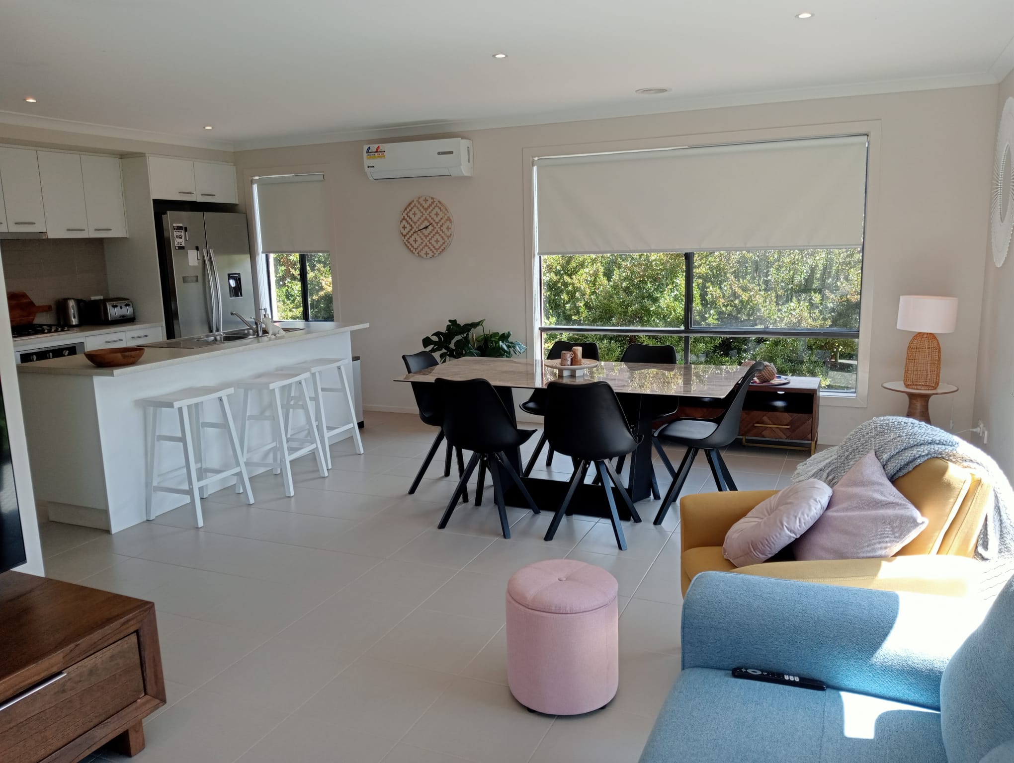 SIL property with modern design and open living plan in Curlewis — Home image 4