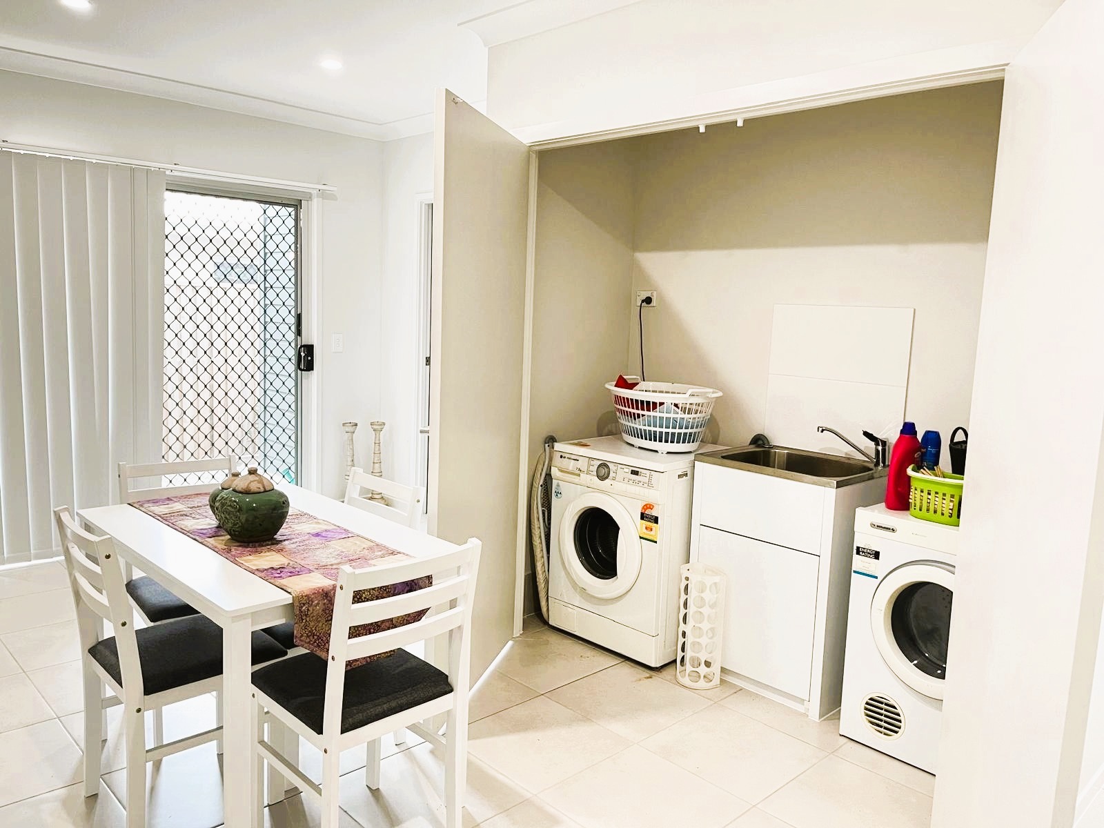 Your Ideal Home Awaits in Peaceful Logan Reserve — Home image 4