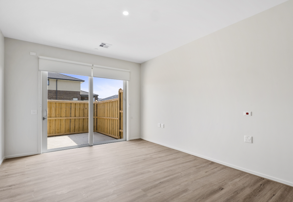 Now Available: Bright & Modern High Physical Support SDA in Cranbourne East — Home image 14