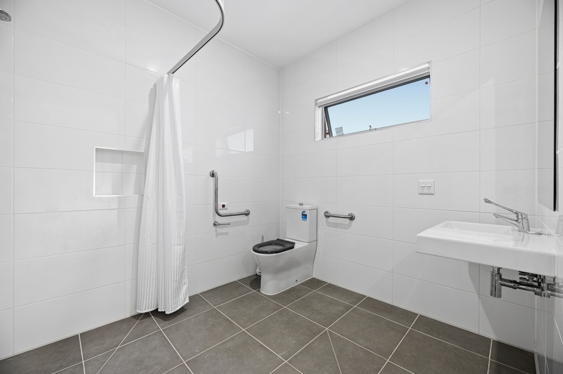 Now Available: Bright & Modern High Physical Support SDA in Cranbourne East — Home image 6