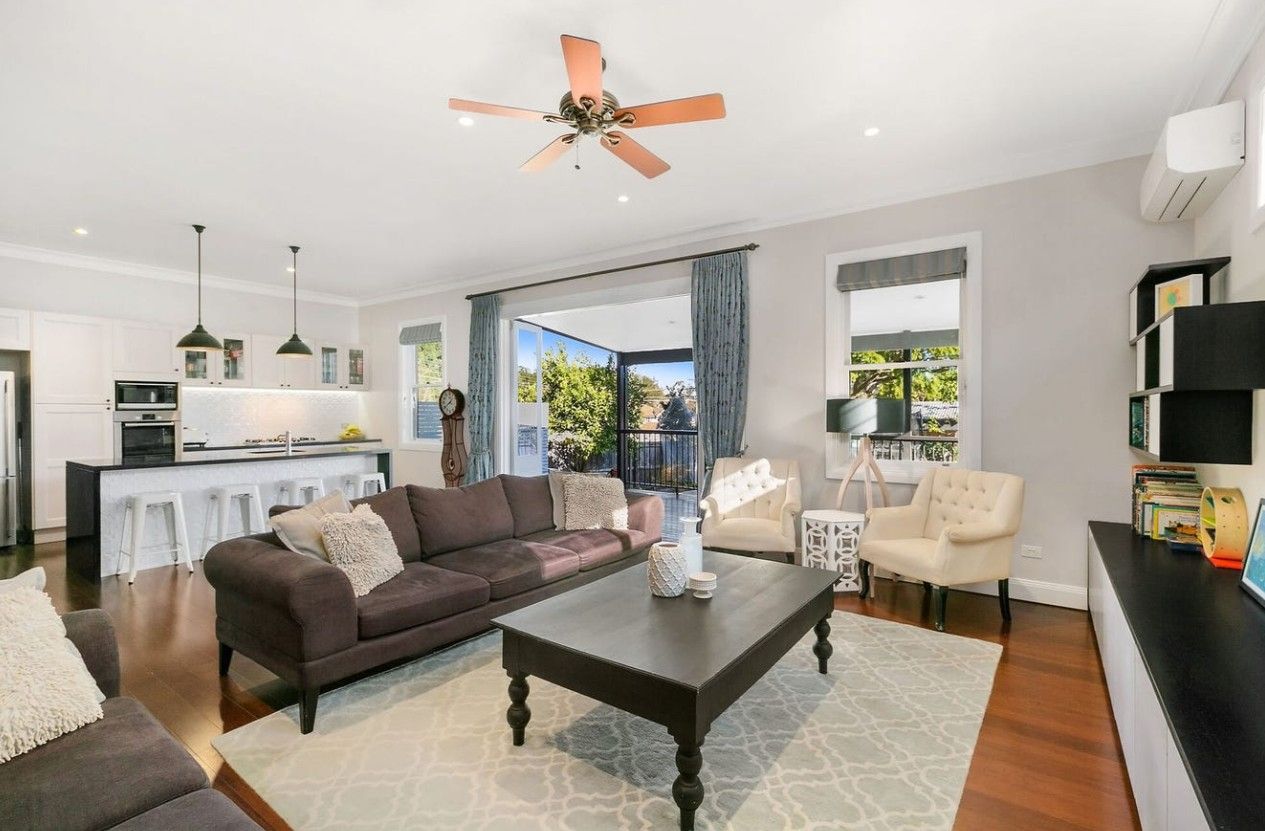 SIL Home in West Ryde — Home image 2