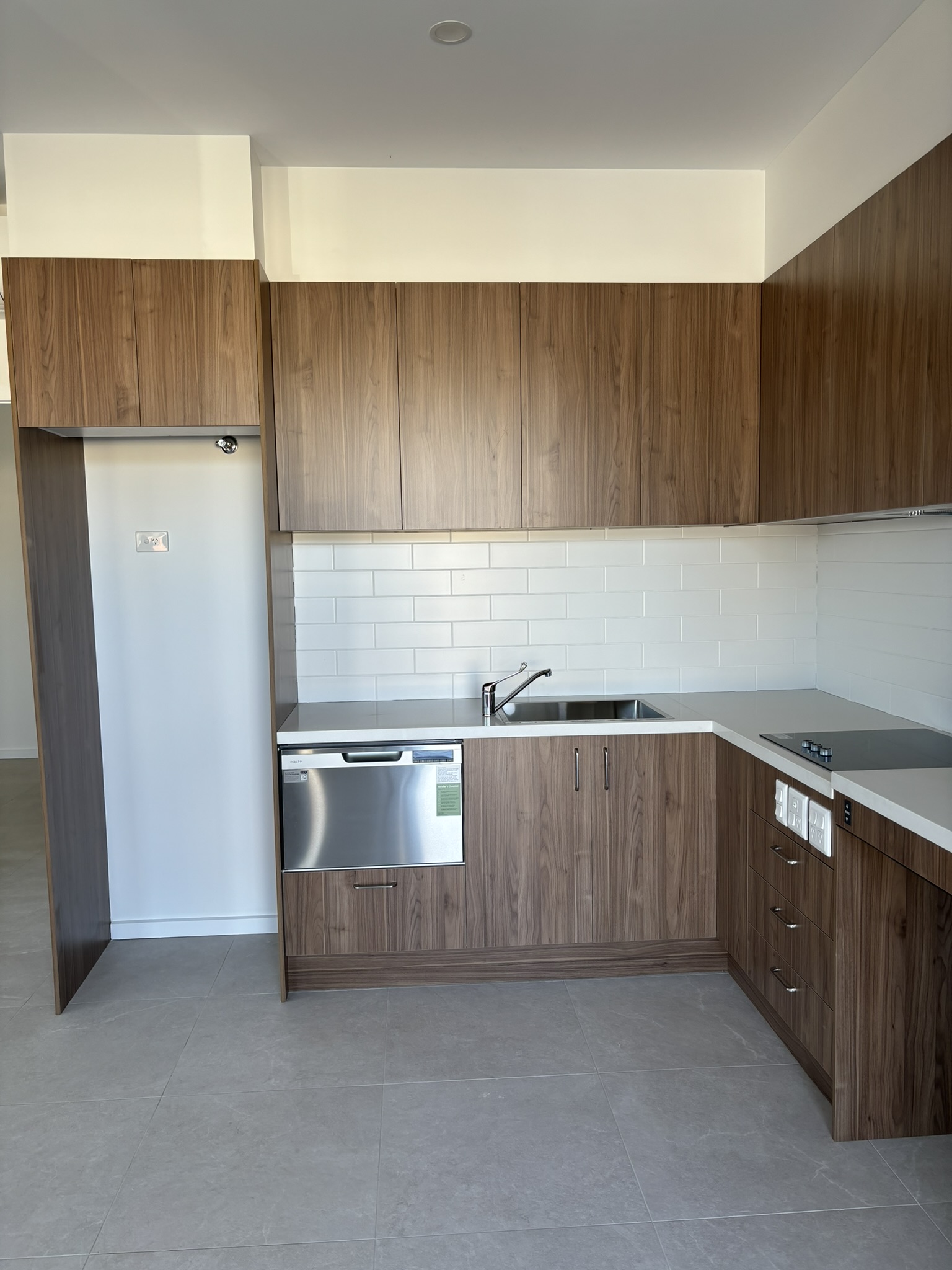 BRAND NEW - Blacktown - HPS Self Contained Villas 2x Vacancies — Home image 2