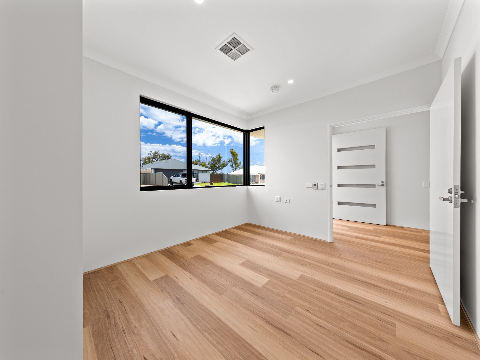Bunbury (Dalyellup) SDA House — Home image 3